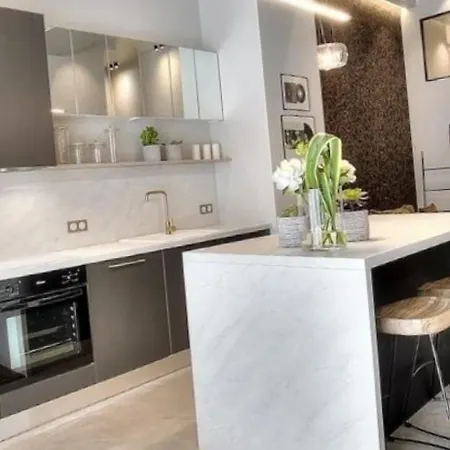 4 In Fur 10 Personen Apartamento